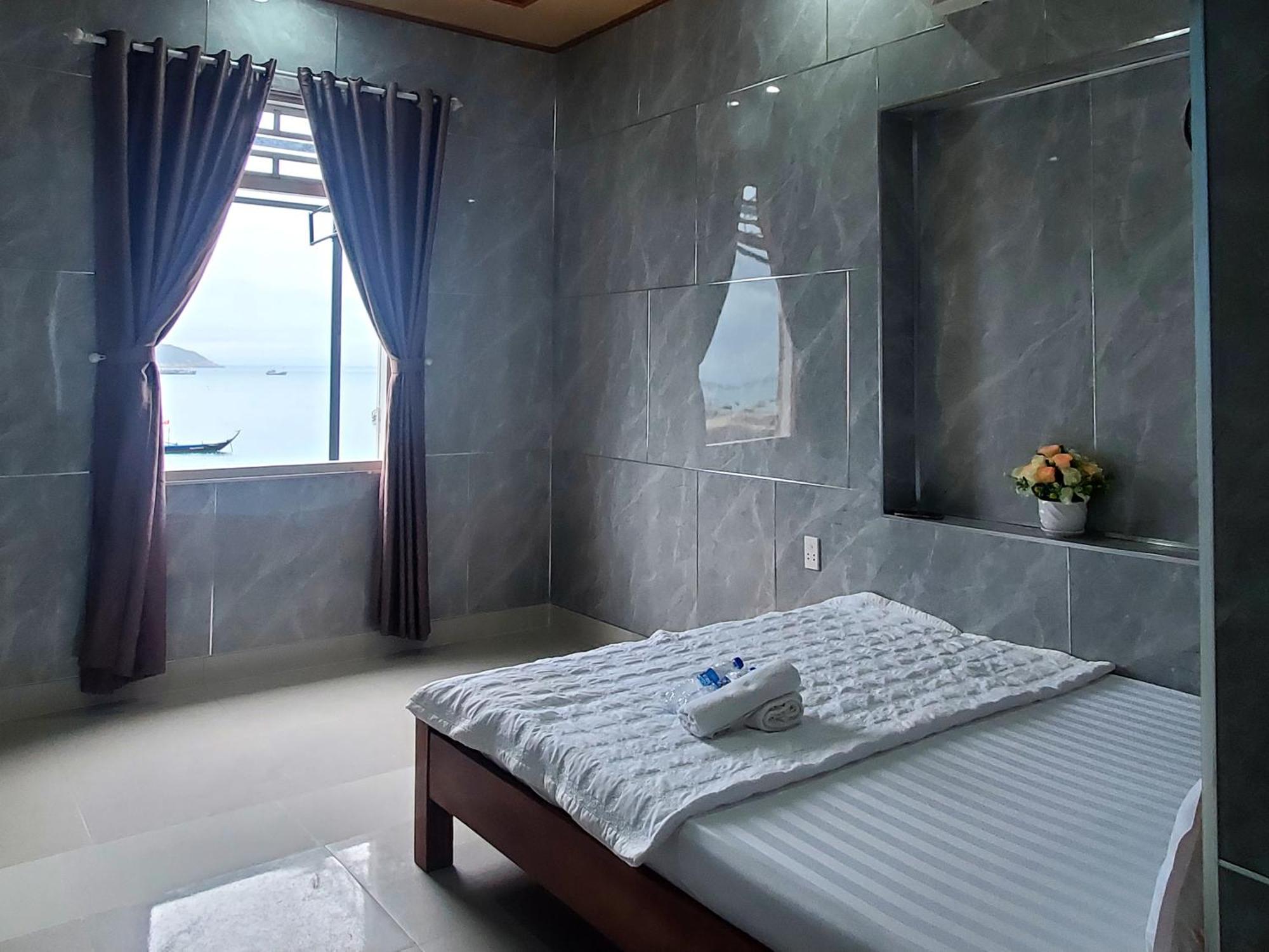Tuan Thanh Homestay Tân Hiệ Eksteriør billede