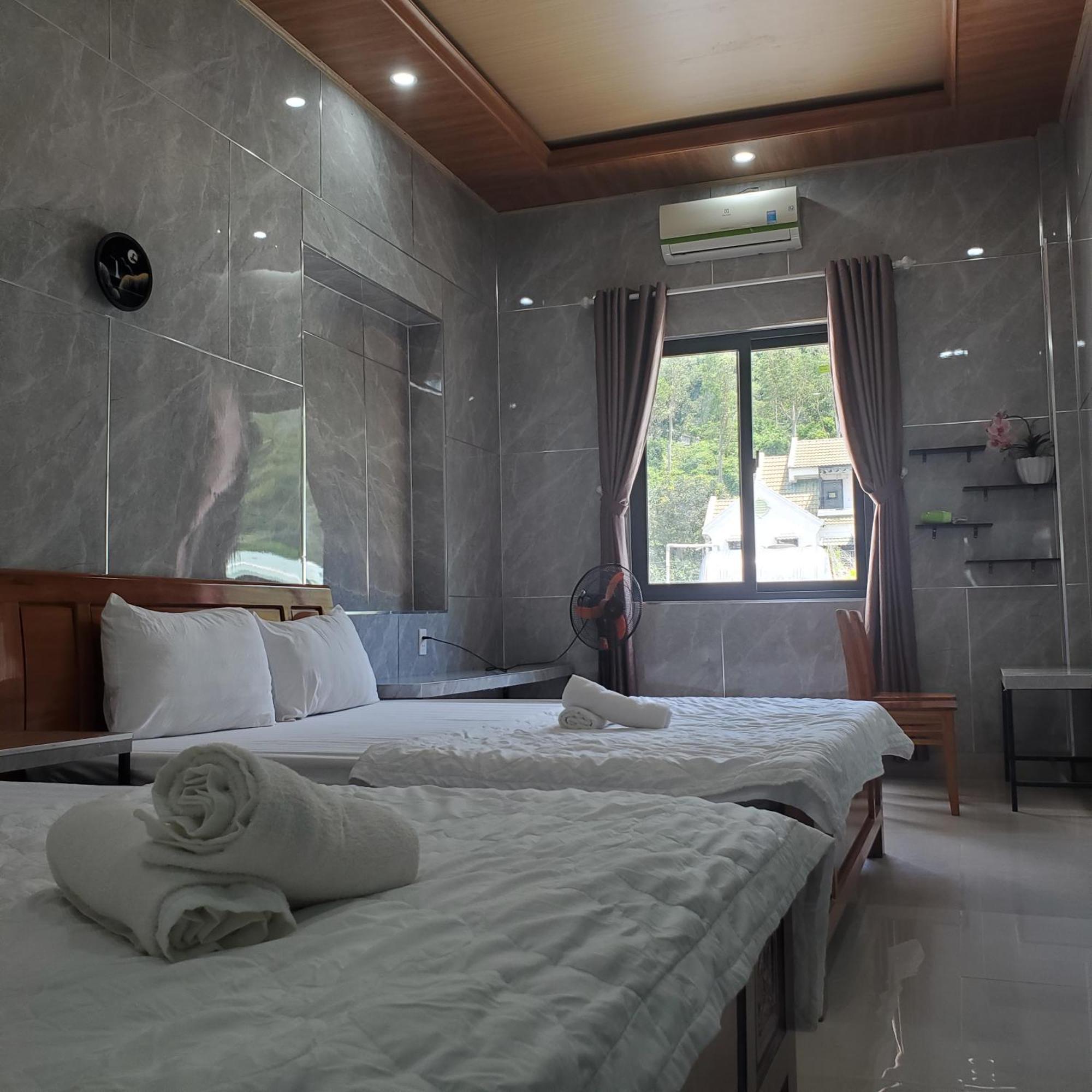 Tuan Thanh Homestay Tân Hiệ Værelse billede